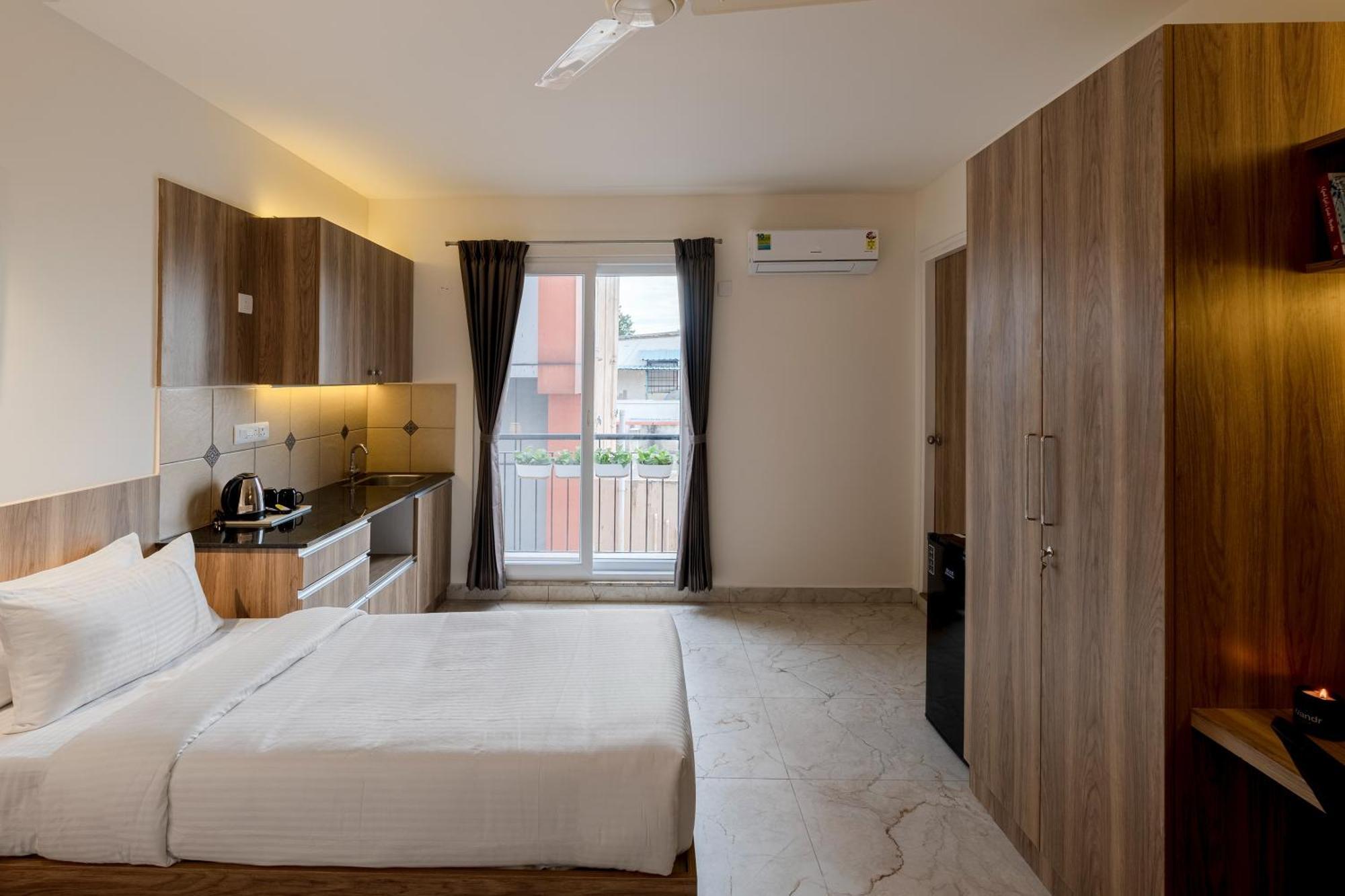 Wandr Hotel- Near Mg Road Bangalore Buitenkant foto